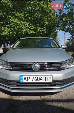 Седан Volkswagen Jetta 2015 в Запоріжжі