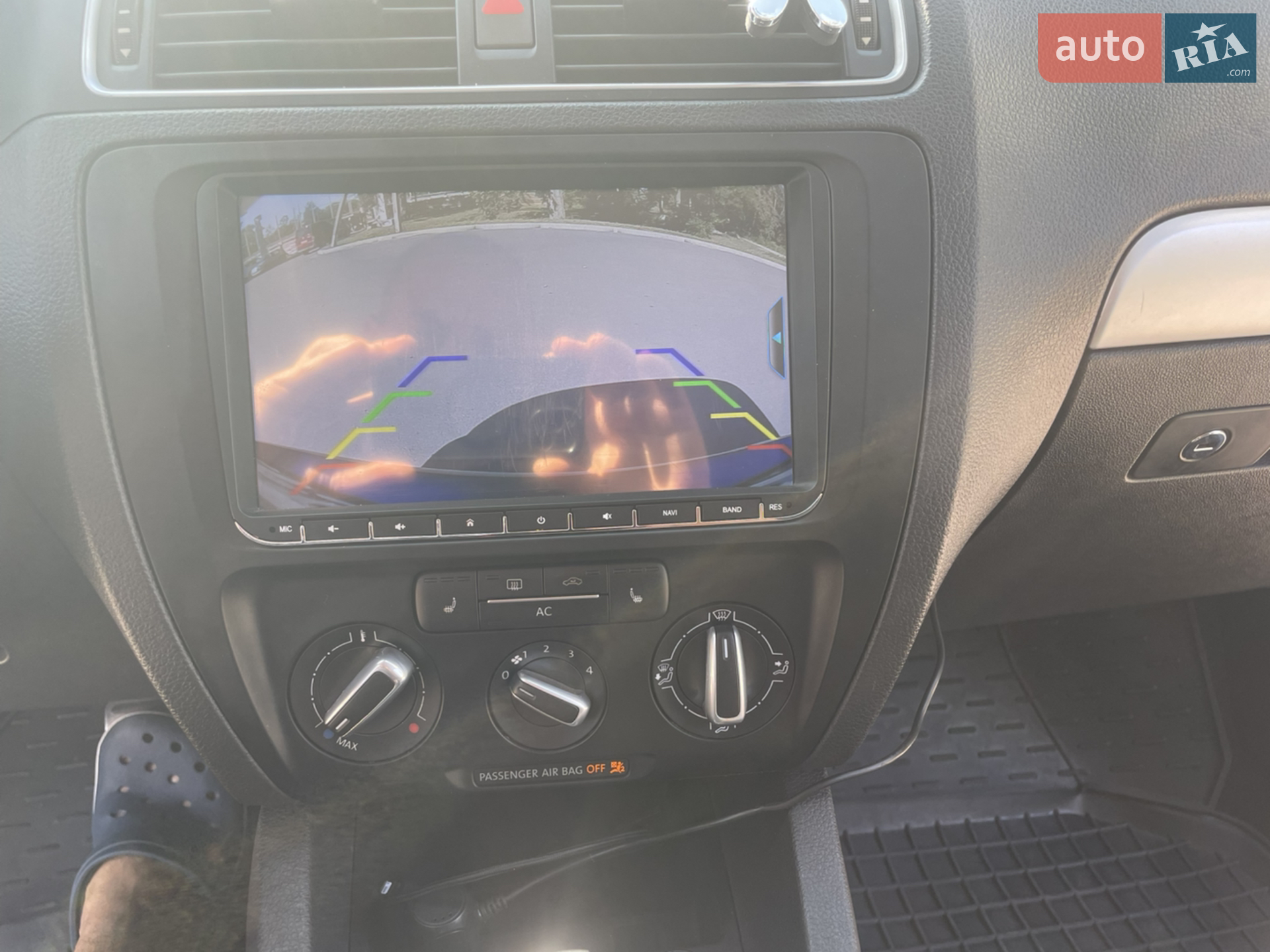 2010 Volkswagen Jetta - мініатюра 13