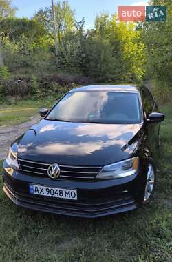 Седан Volkswagen Jetta 2014 в 
