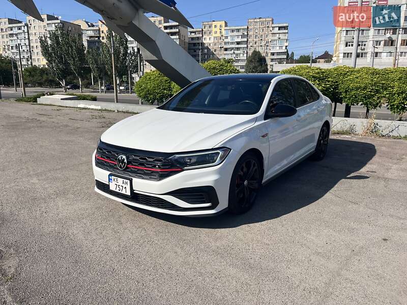 Volkswagen Jetta 2019
