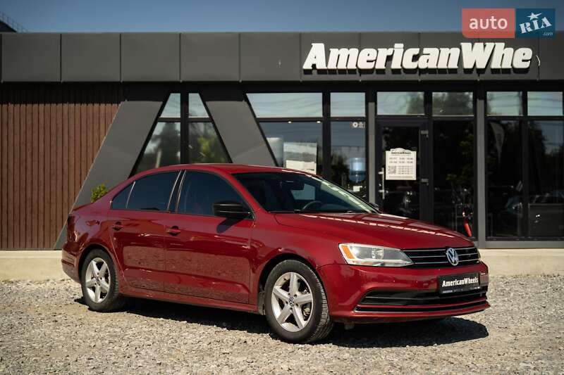 Седан Volkswagen Jetta 2016 в Черновцах