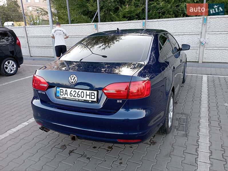 Седан Volkswagen Jetta 2013 в Кривом Роге