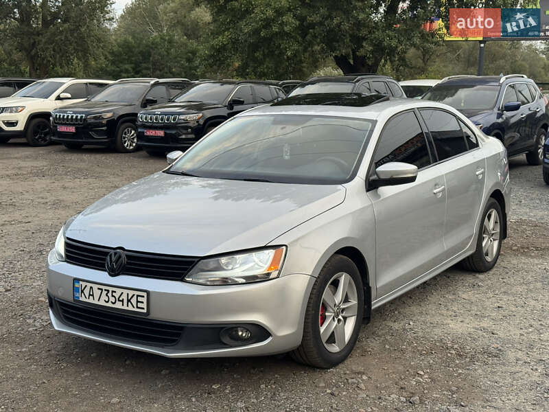 Volkswagen Jetta 2012