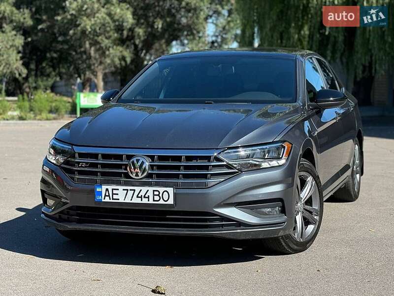 Volkswagen Jetta 2019