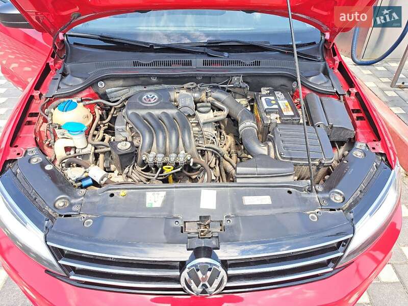 Седан Volkswagen Jetta 2015 в Полтаве