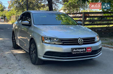 Седан Volkswagen Jetta 2014 в 