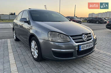 Седан Volkswagen Jetta 2010 в Вінниці