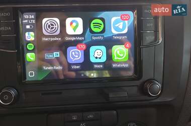 Седан Volkswagen Jetta 2015 в 