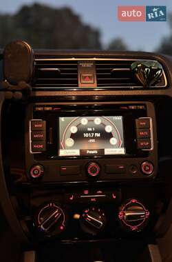 Седан Volkswagen Jetta 2014 в 