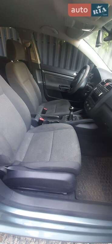 Седан Volkswagen Jetta 2006 в Киеве