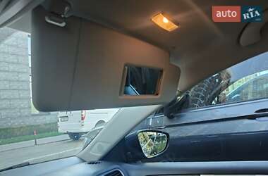 Седан Volkswagen Jetta 2013 в 