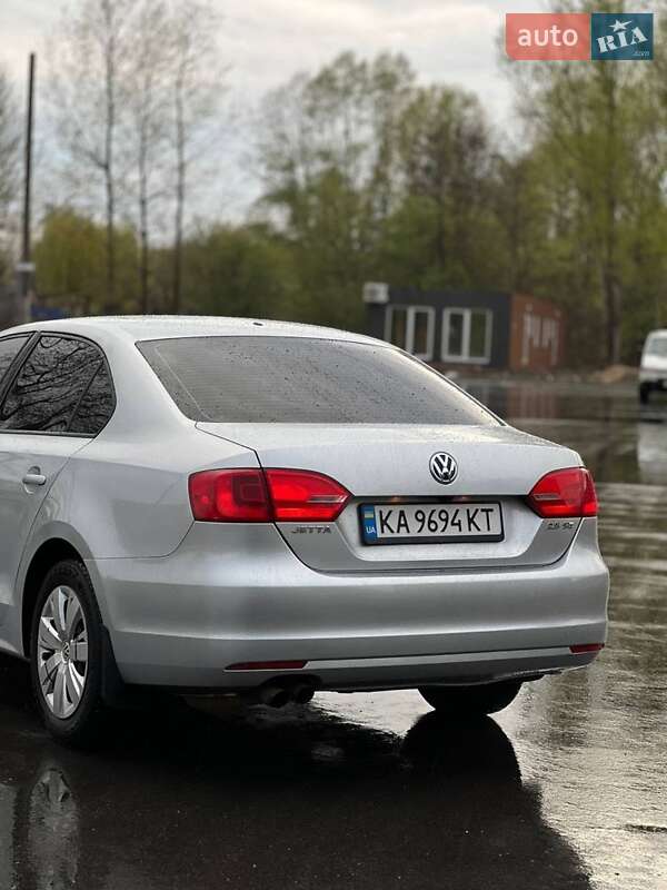 Седан Volkswagen Jetta 2011 в Києві