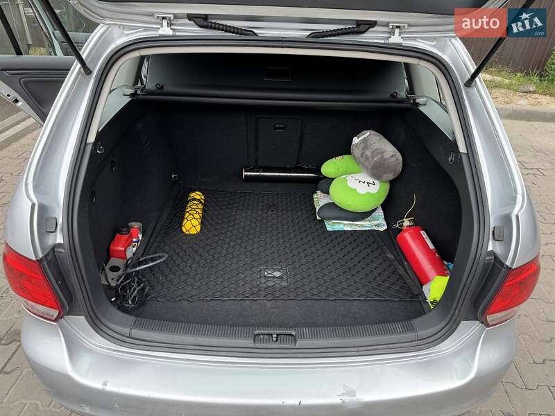 Універсал Volkswagen Jetta 2014 в Києві