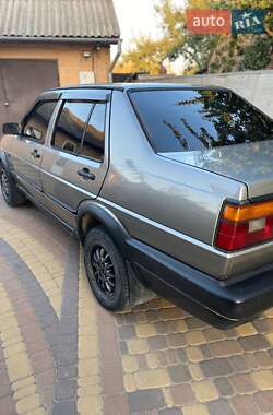 Седан Volkswagen Jetta 1990 в 