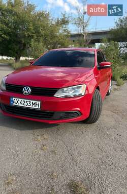 Седан Volkswagen Jetta 2012 в Харкові