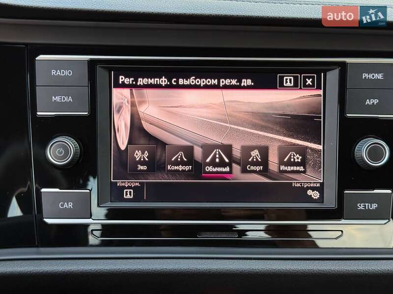 Седан Volkswagen Jetta 2019 в Одессе фото 47 Седан Volkswagen Jetta 2019 в Одессе