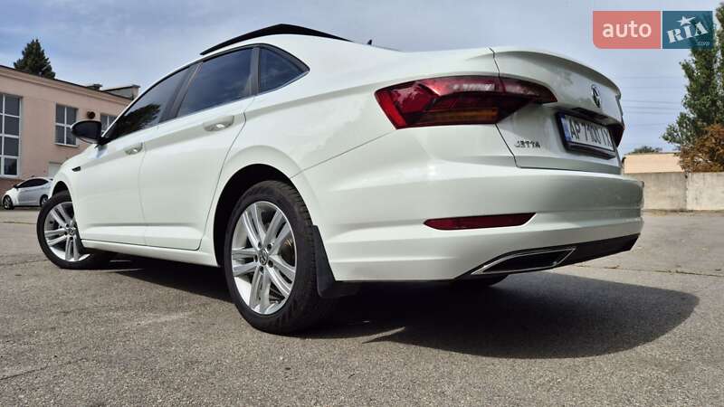 Седан Volkswagen Jetta 2019 в Запорожье