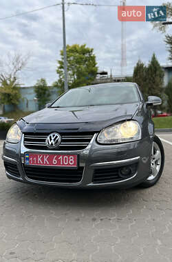 Седан Volkswagen Jetta 2008 в Киеве