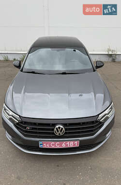 Седан Volkswagen Jetta 2019 в Одессе