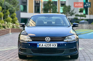 Седан Volkswagen Jetta 2012 в Киеве