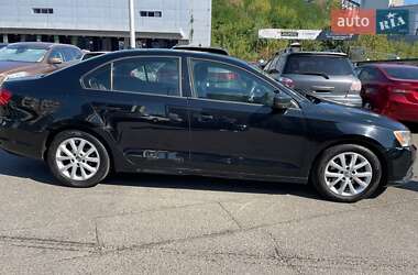 Седан Volkswagen Jetta 2015 в 