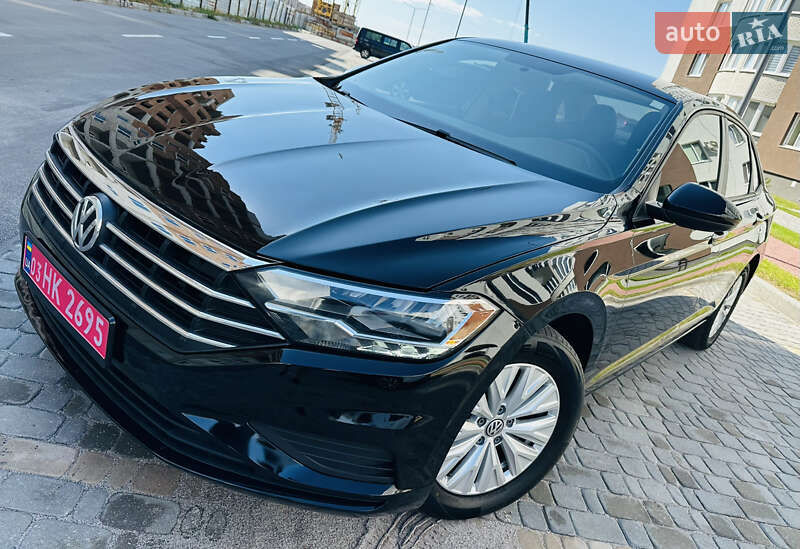 Седан Volkswagen Jetta 2019 в Виннице