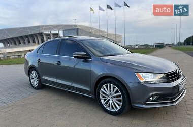 Седан Volkswagen Jetta 2015 в 