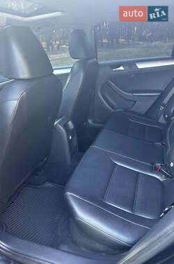 Седан Volkswagen Jetta 2014 в Змиеве