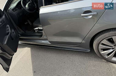 Седан Volkswagen Jetta 2015 в 