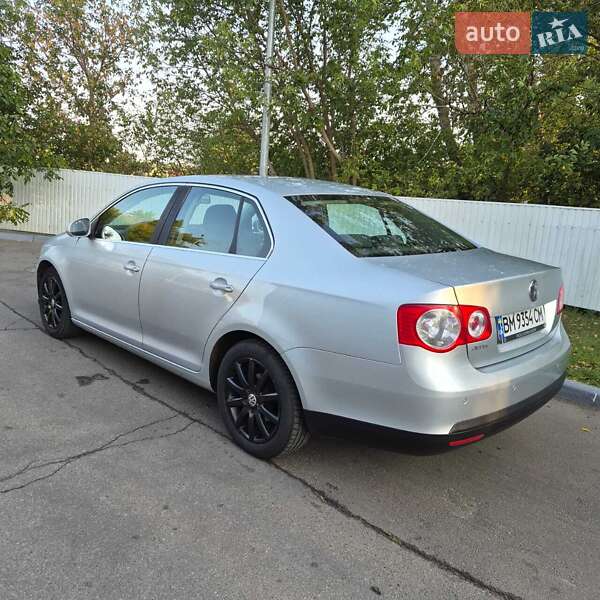 Седан Volkswagen Jetta 2007 в Сумах