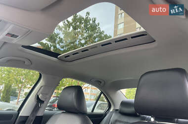 Седан Volkswagen Jetta 2016 в 