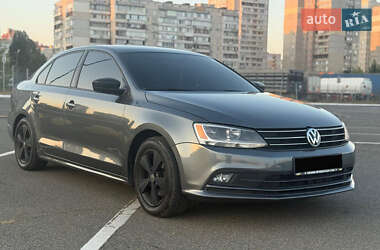 Седан Volkswagen Jetta 2016 в Києві
