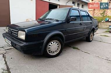 Седан Volkswagen Jetta 1991 в Ровно