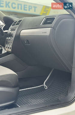 Седан Volkswagen Jetta 2013 в 
