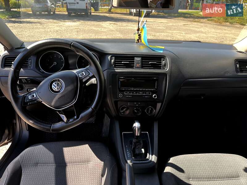 Седан Volkswagen Jetta 2014 в Сумах