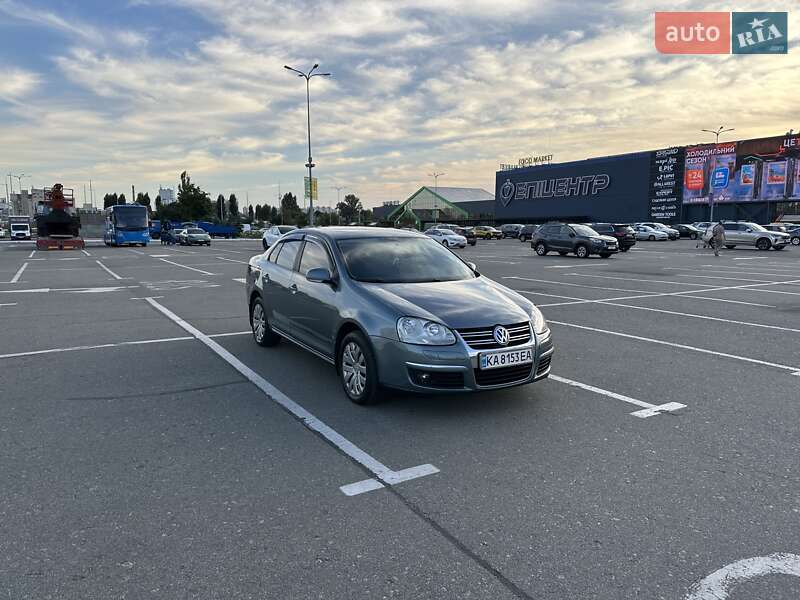 Седан Volkswagen Jetta 2008 в Києві фото 4 Седан Volkswagen Jetta 2008 в Києві