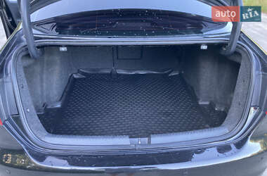 Седан Volkswagen Jetta 2013 в 