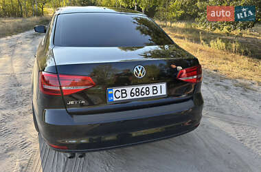 Седан Volkswagen Jetta 2015 в 