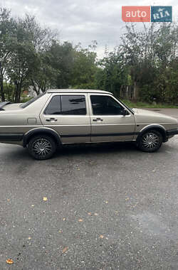 Седан Volkswagen Jetta 1988 в 