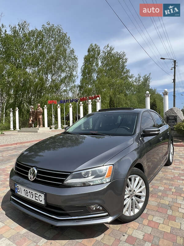 Седан Volkswagen Jetta 2016 в Миргороді