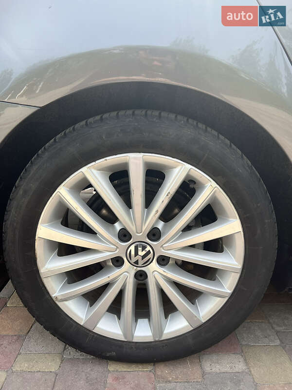 Седан Volkswagen Jetta 2016 в Миргороді