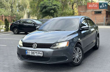 Седан Volkswagen Jetta 2014 в Полтаві