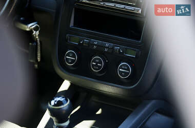 Седан Volkswagen Jetta 2007 в 