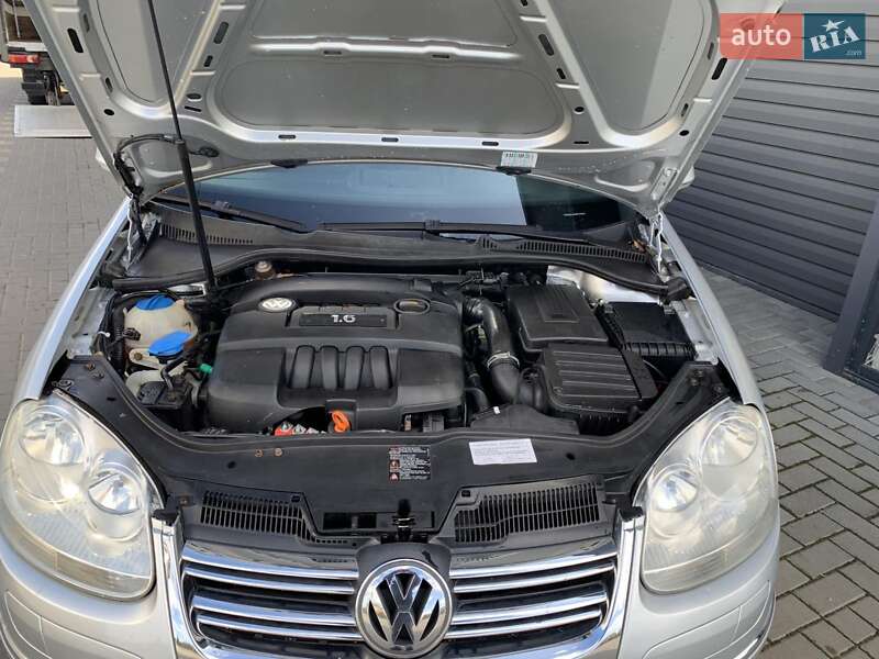 Седан Volkswagen Jetta 2006 в Сарнах фото 12 Седан Volkswagen Jetta 2006 в Сарнах