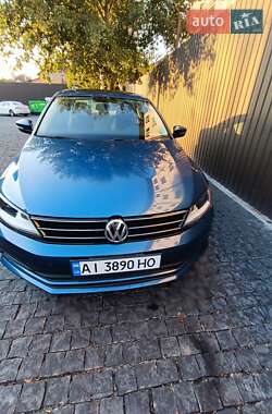 Седан Volkswagen Jetta 2017 в Киеве