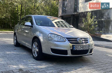 Седан Volkswagen Jetta 2006 в 
