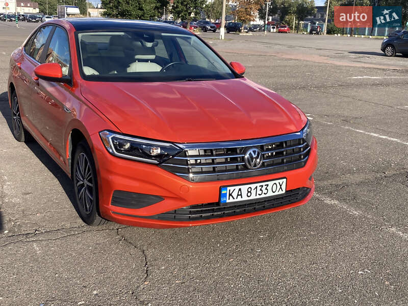 Седан Volkswagen Jetta 2019 в Києві