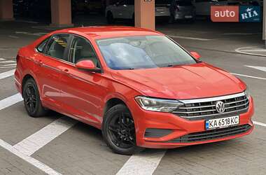 Седан Volkswagen Jetta 2019 в Киеве