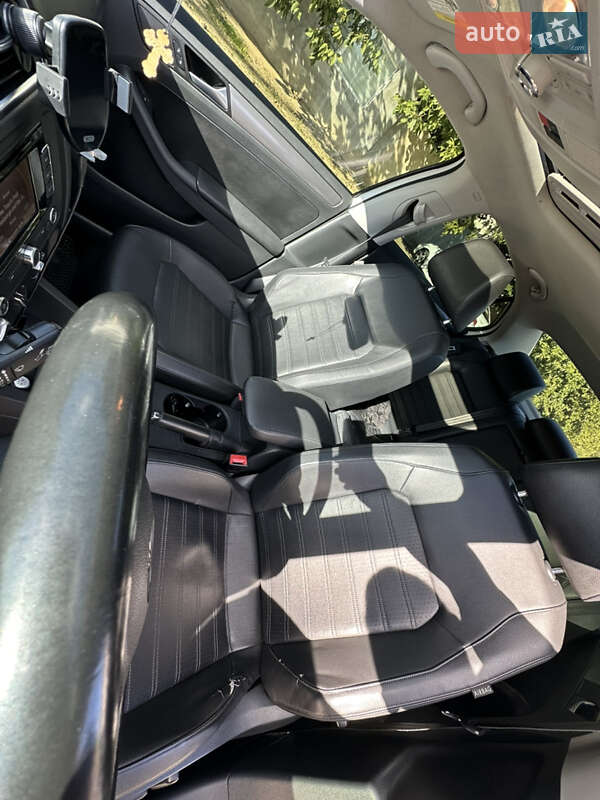 Седан Volkswagen Jetta 2014 в Одесі