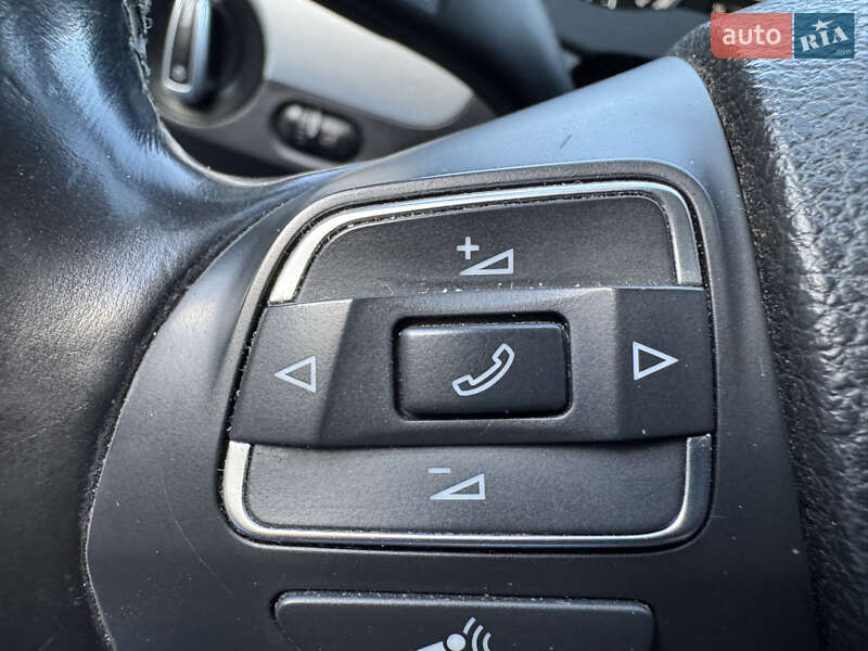 Седан Volkswagen Jetta 2013 в Тернополе